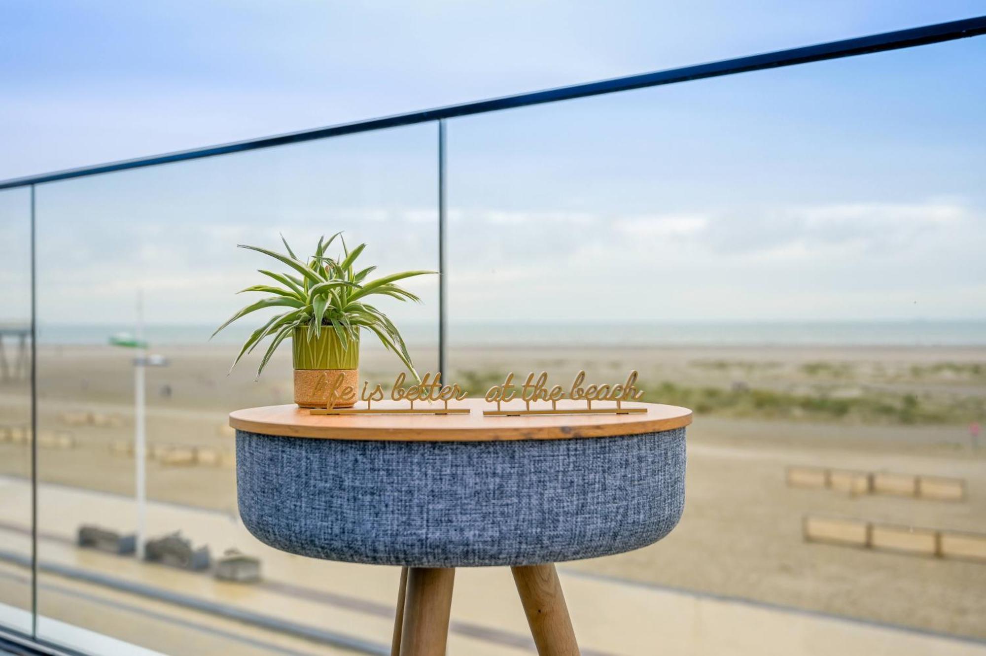 Penthouse La Naturale Zeezicht Bruges Esterno foto